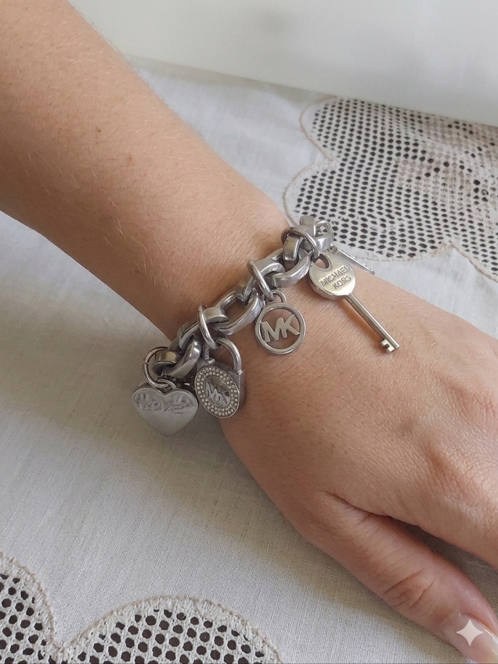 Michael Kors Silver Tone Pave White Crystal Charm‎ Bracelet 8" Long